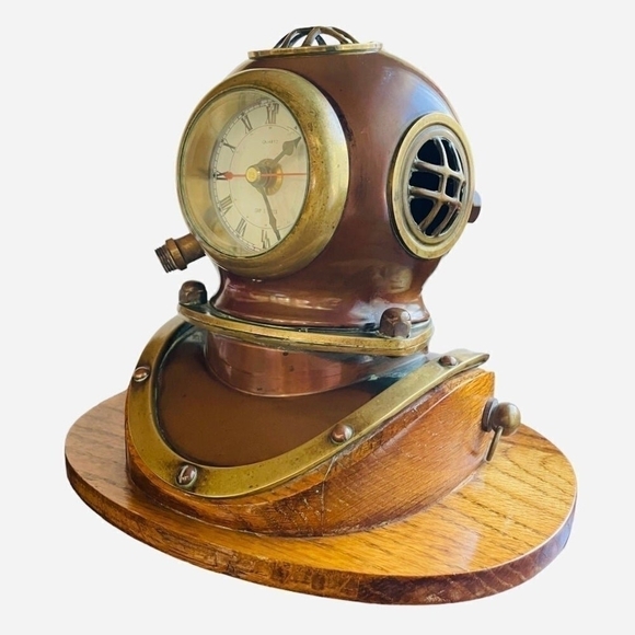Antique Clock Brass Copper Diving Helmet Maritime Quartz Clock US Navy Clock - Picture 5 of 7